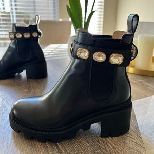 Gucci combat leather ankle boot.